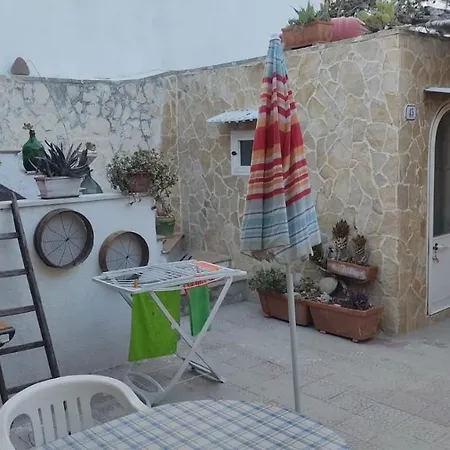 Casa Gianluca 40 Mt Dalla Spiaggia بيت للعطل بونتا بروسسيوتو